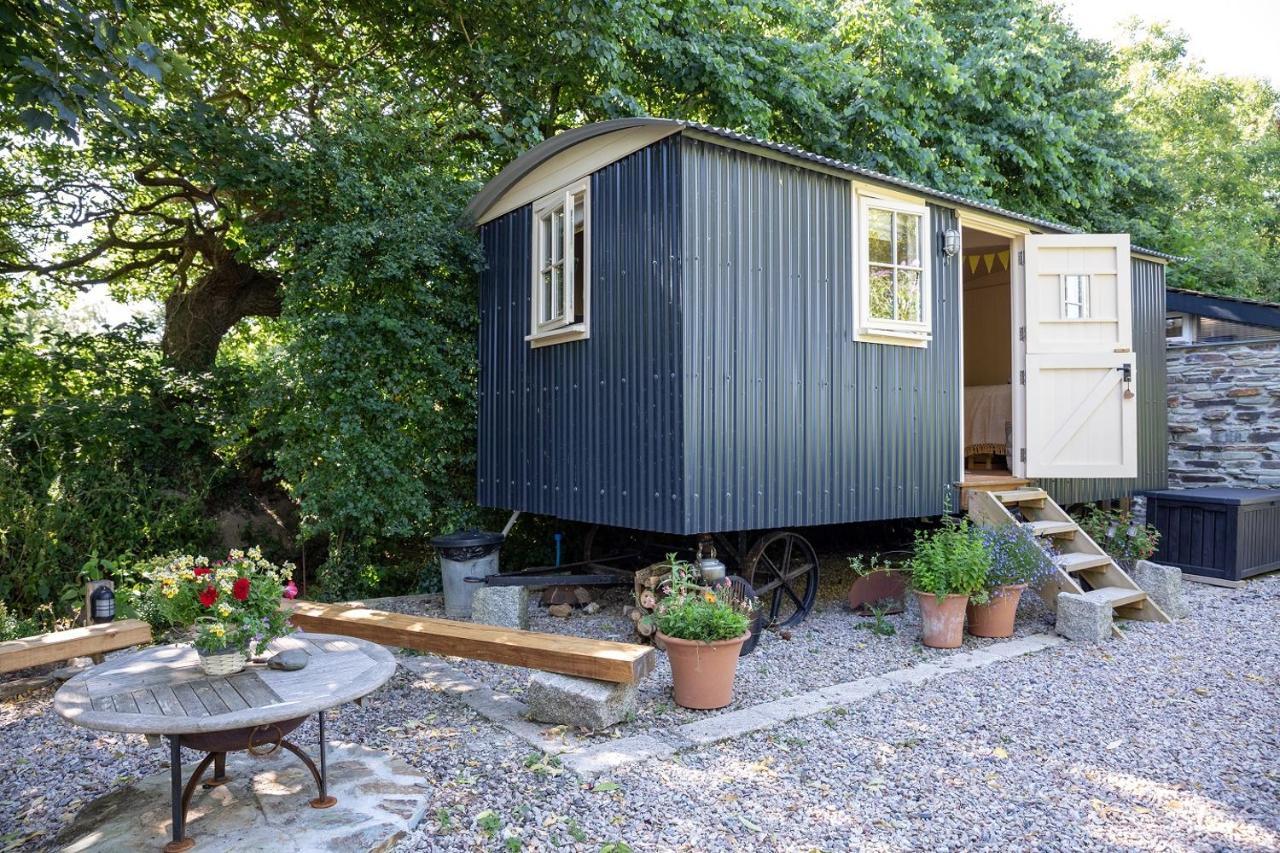 Brookfields Bed & Breakfast Wadebridge Bagian luar foto