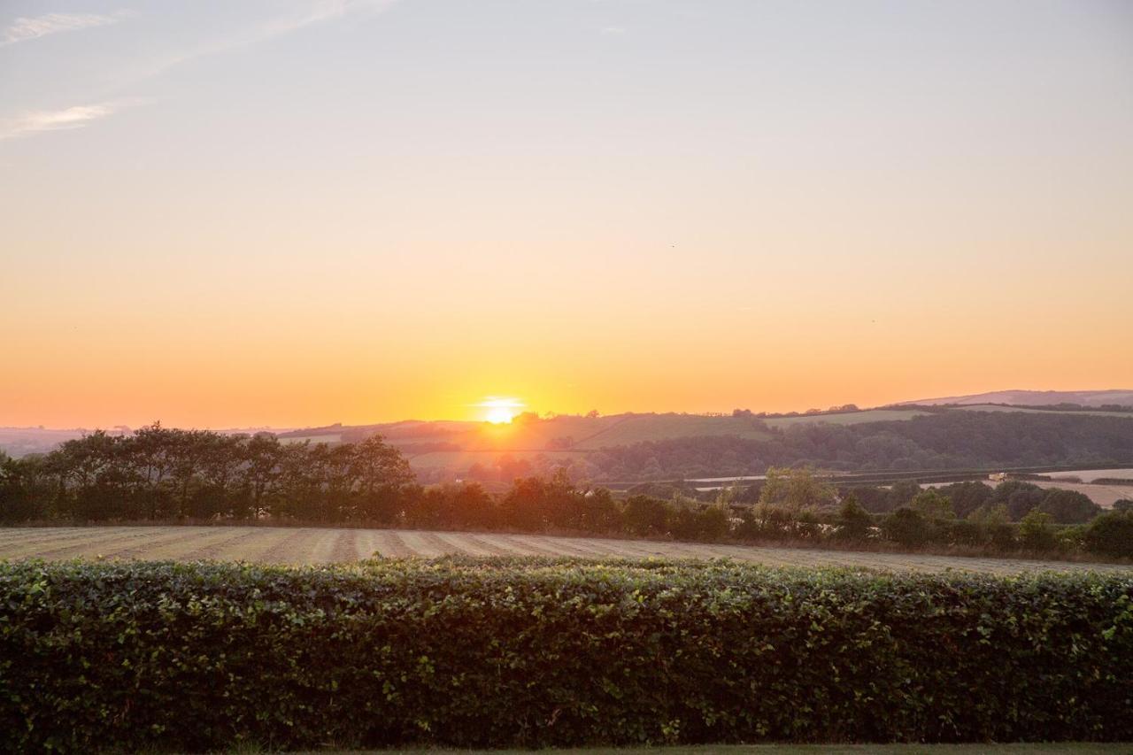 Brookfields Bed & Breakfast Wadebridge Bagian luar foto